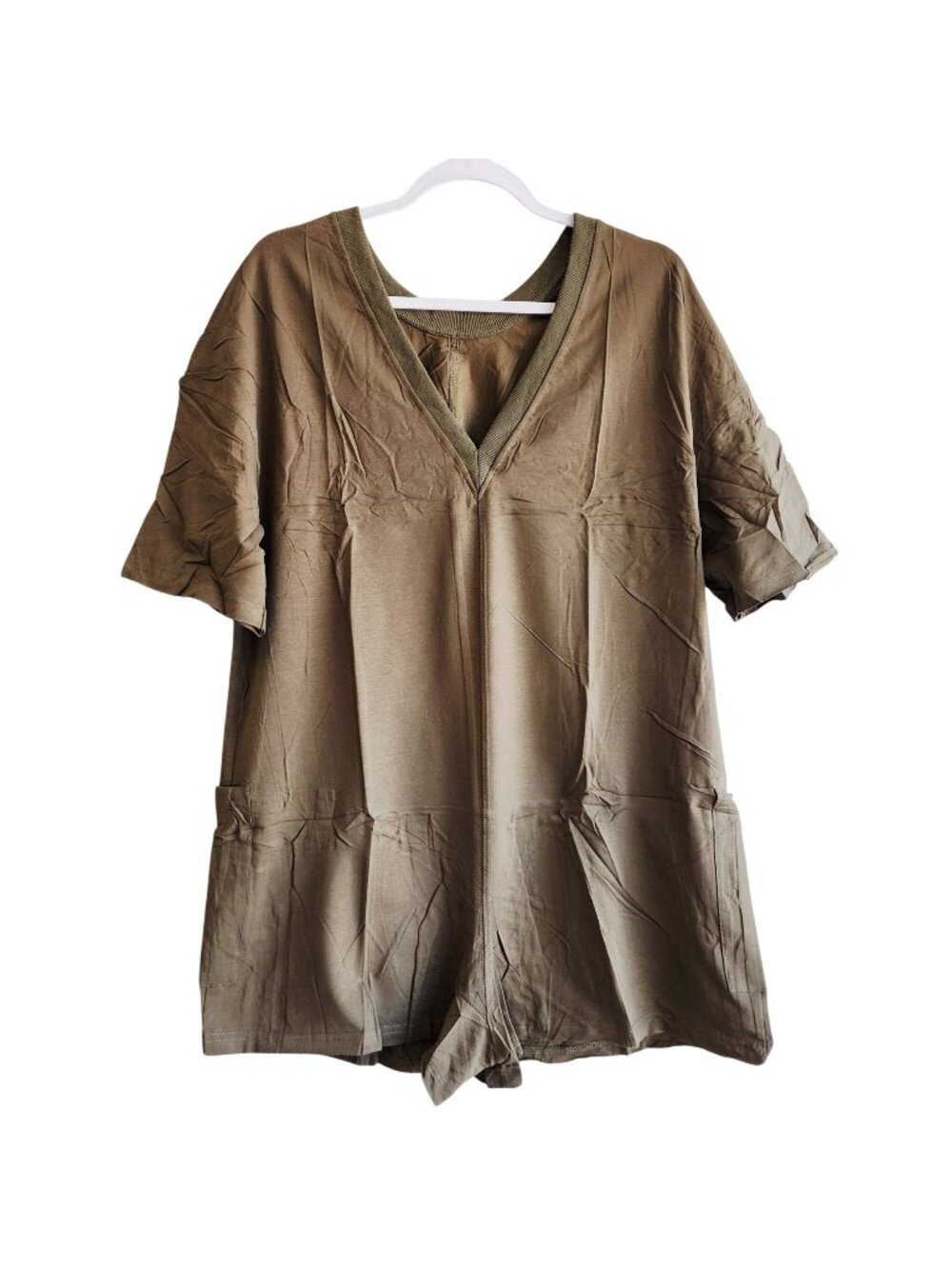 Green V-Neck Short Sleeve romper With Front Pockets - Size Small
